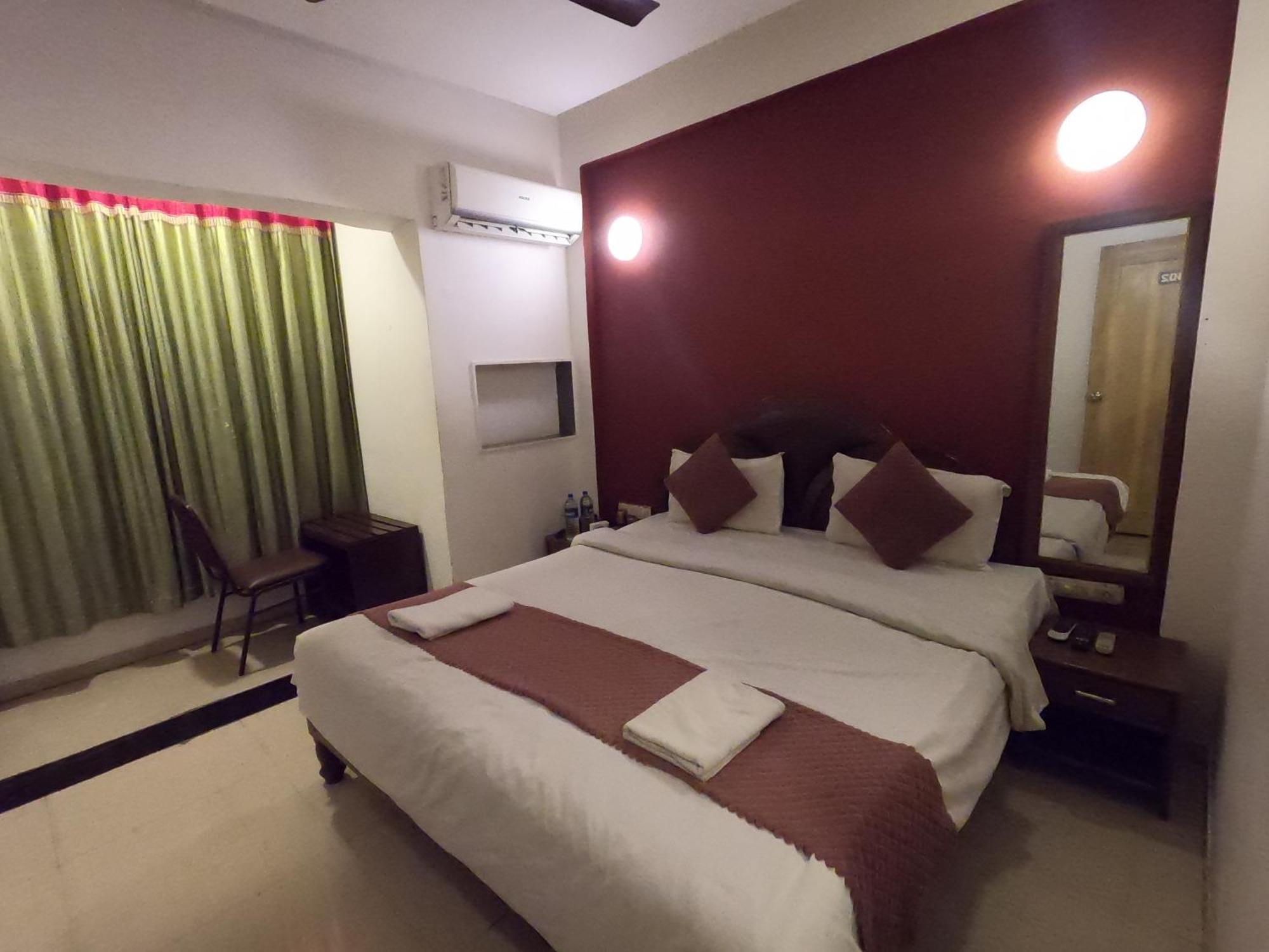 Hill Forest Resort Lonavala Extérieur photo