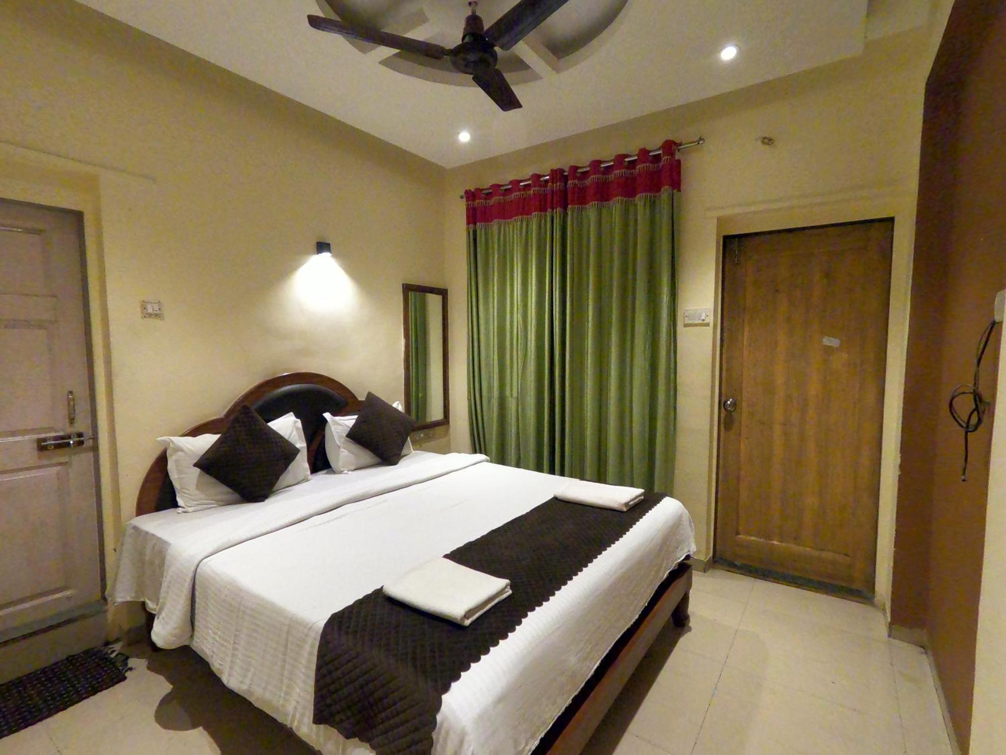 Hill Forest Resort Lonavala Extérieur photo